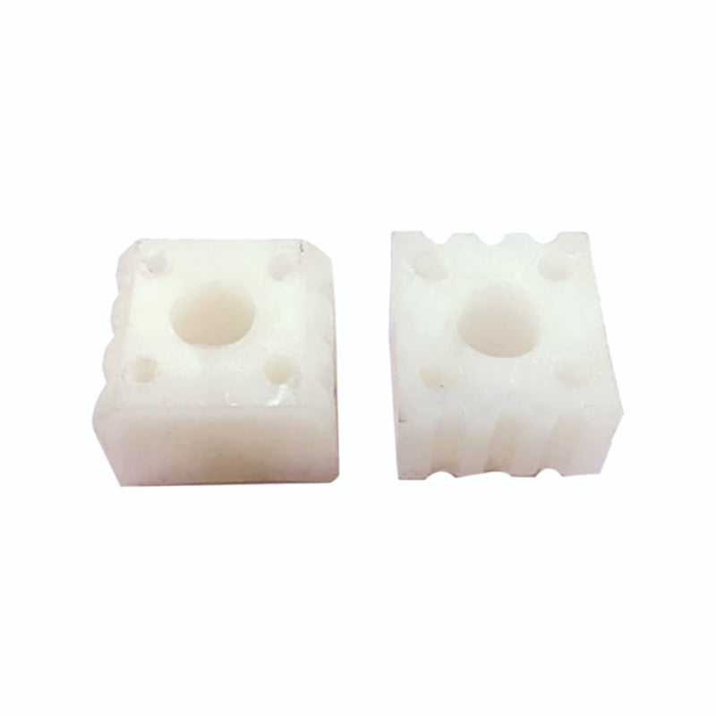 (2347Z) NYLON ROLLER SEAT SQUARE